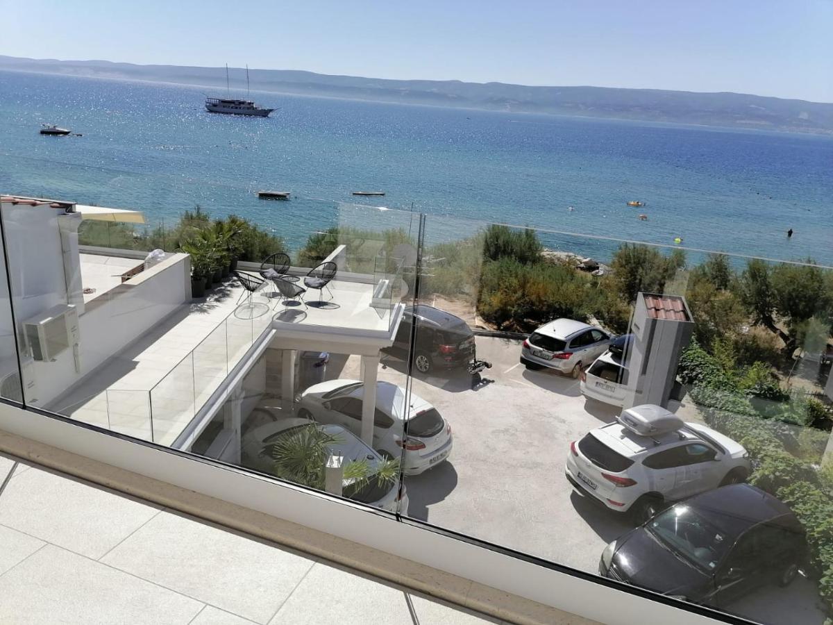 Апартаменты Anastazija Sea View Омиш Экстерьер фото