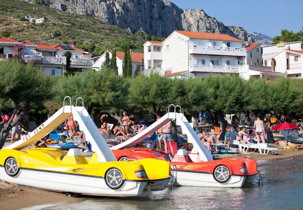 Апартаменты Anastazija Sea View Омиш Экстерьер фото